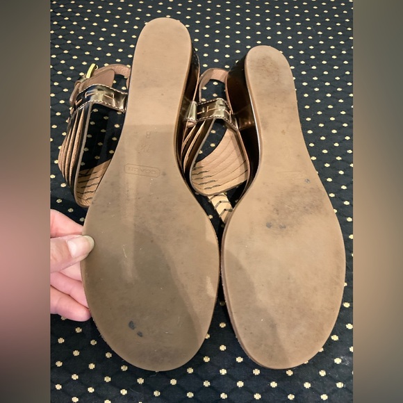 COACH India Mirror Metallic Dark Gold Bronze Wedge Sandals 7.5 B - Picture 10 of 11